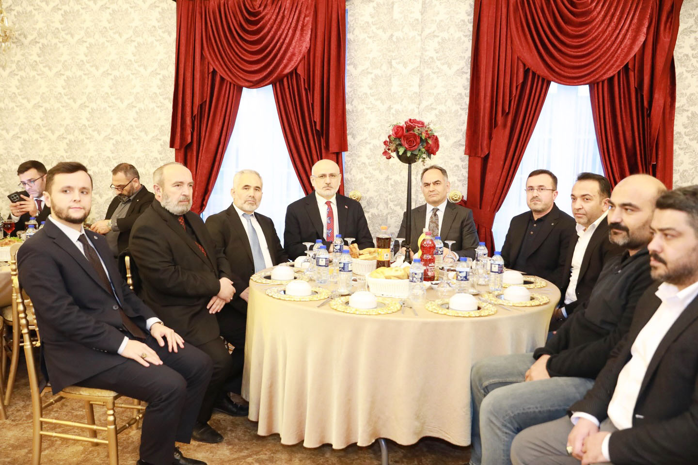 Diyanet İşleri Başkan Yardımcısı Dr. Hafız Osman Şahin, ilimizdeki temasları