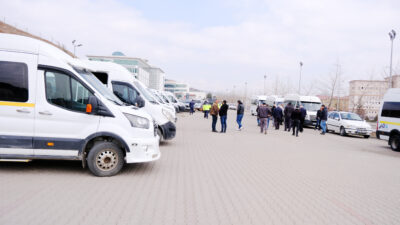 Öğrencilerin güvenli yolculuk yapması amacıyla İl Milli Eğitim Müdürlüğü, Trafik