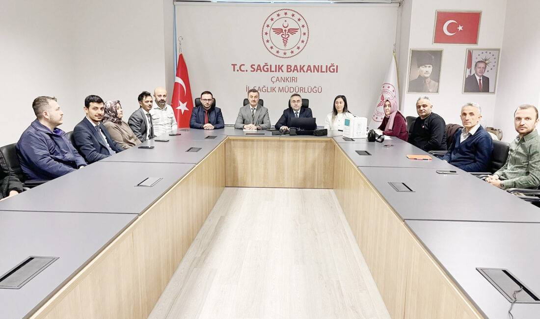 2026–2030 yıllarını kapsayan laboratuvar hizmetleri değerlendirildi İl Sağlık Müdürü Dr. Öğr. Üyesi Yunus Emre Bulut başkanlığında