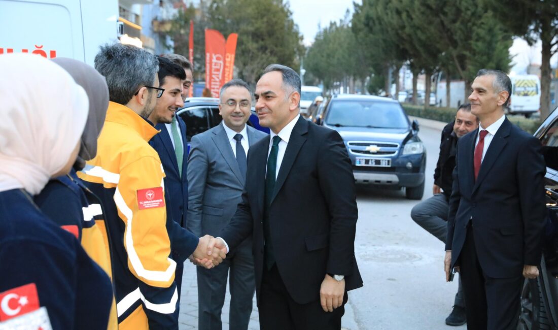 Vali Hüseyin Çakırtaş ve İl Sağlık Müdürü Dr. Öğr. Üyesi