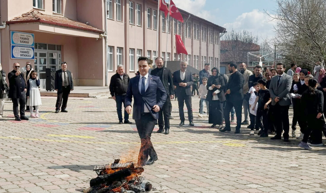 Yukarıöz’de Nevruz Coşkusu Yapraklı Yukarıöz Köyü, Türk dünyasının kadim geleneği Nevruz kutlamalarına ev