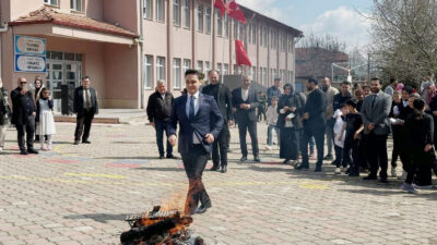 Yapraklı Yukarıöz Köyü, Türk dünyasının kadim geleneği Nevruz kutlamalarına ev