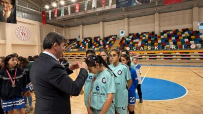 2025-2026 eğitim ve öğretim dönemi çerçevesinde sürdürülen okul sporları hız