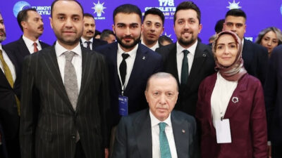 AK Parti Çankırı teşkilatı Cumhurbaşkanı Recep Tayyip Erdoğan ile bir