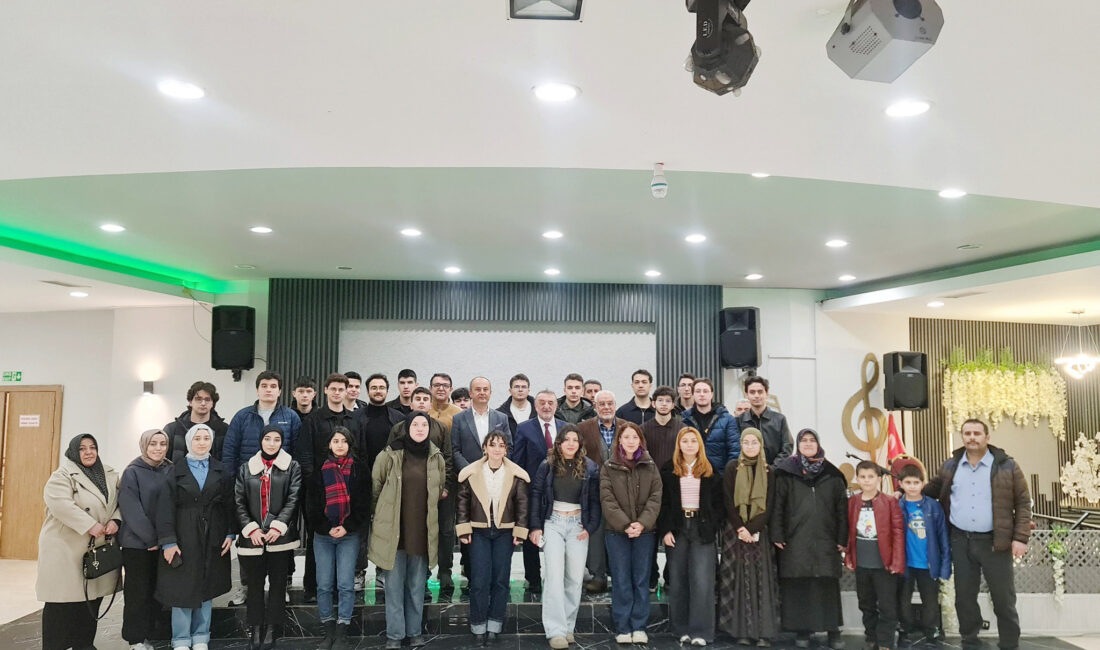 Dr. Dımbıloğlu Vakfı’ndan burs alan öğrenciler ile velilerinin geleneksel buluşmasının