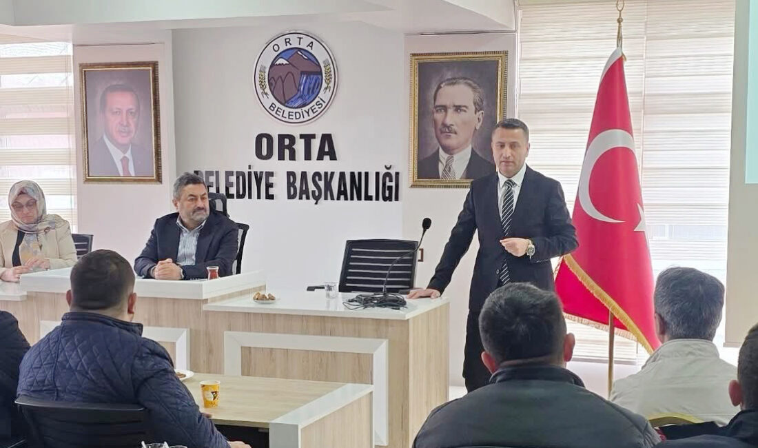 Uğur Orta’da KOSGEB’in Fırsatlarını Anlattı KOSGEB Çankırı İl Müdürü Cengiz Uğur, Orta Yerel Eylem Grubu