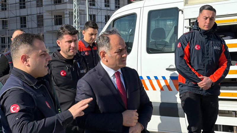 1-7 Mart Deprem Haftası münasebetiyle Vali  Hüseyin Çakırtaş, İl Afet