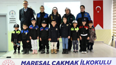 Çankırı Emniyet Müdürlüğüne bağlı ekipler okullarda eğit ve bilgilendirme çalışmalarını