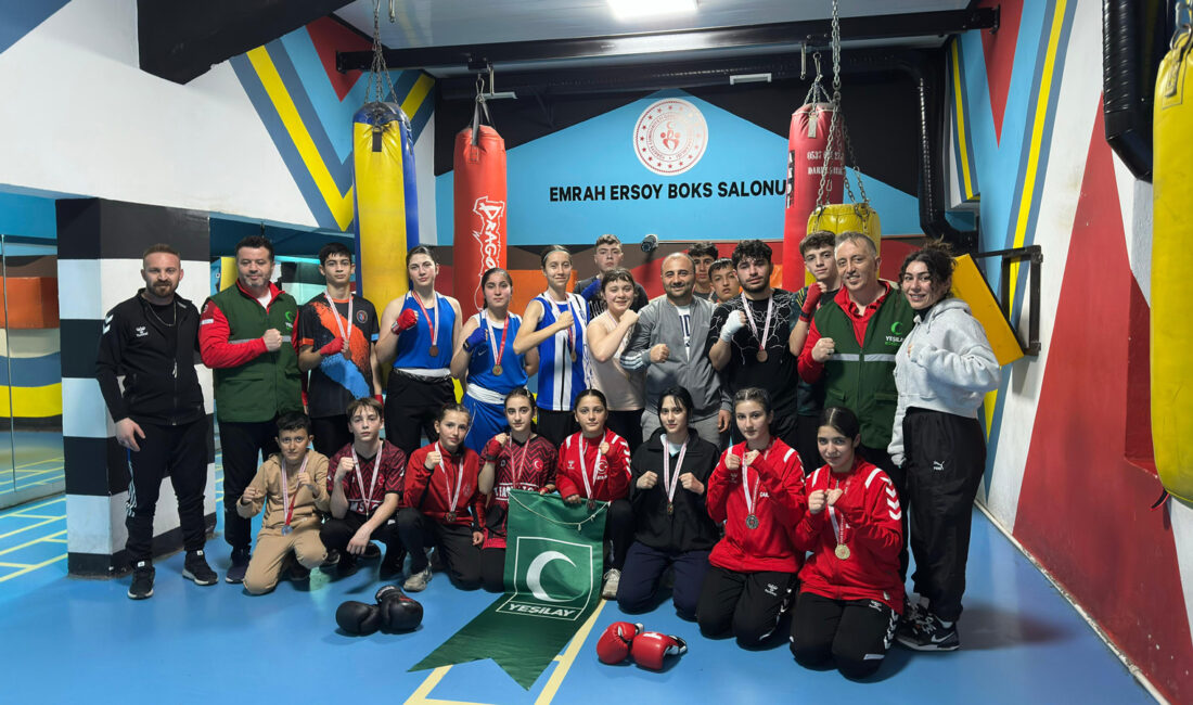 Yeşilay Haftasında sağlıklı yaşam bilincini güçlendirdiler 1–7 Mart tarihleri arasında kutlanan Yeşilay Haftası kapsamında Çankırı’da spor