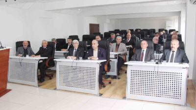 İl Genel Meclisi Nisan ayı birleşimlerinin ilk gününde meclis başkanlığı