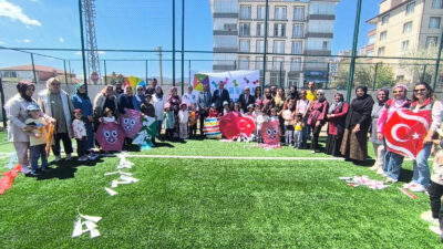 Korgun ilçesinde düzenlenen “Maarifin Kalbinde Çocuk Etkinlikleri” kapsamında gerçekleştirilen uçurtma