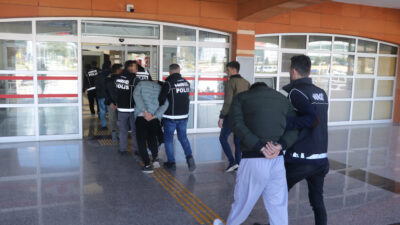 ÇANKIRI (AA) – Çankırı’da düzenlenen uyuşturucu operasyonunda gözaltına alınan 12 şüpheliden