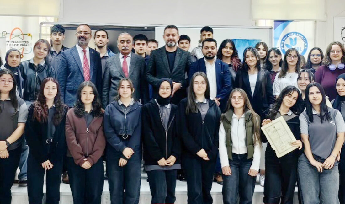 Nevzat Ayaz Sosyal Bilimler Lisesi’nde Türkiye Yüzyılı Maarif Modeli kapsamında
