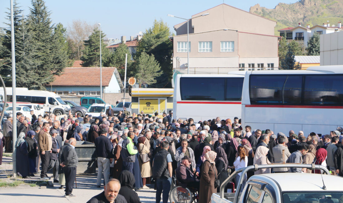 Kutsal topraklara uğurladık… Şahin" Hac ibadeti Alem-i İslam'ın, dünya Müslümanlarının yıllık kongre toplantısıdır"