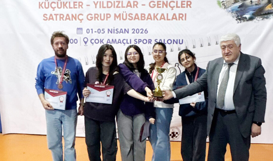 Tokat’ta düzenlenen Satranç Bölge Şampiyonası’nda ilimizi başarıyla temsil eden TOBB