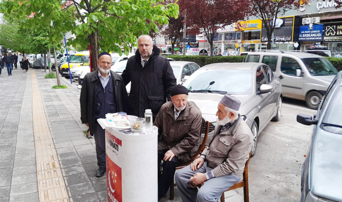 “Halkın Gündemi Geçim Derdi!” Saadet Partisi Çankırı İl Başkanlığı, saha çalışmaları kapsamında şehrin işlek