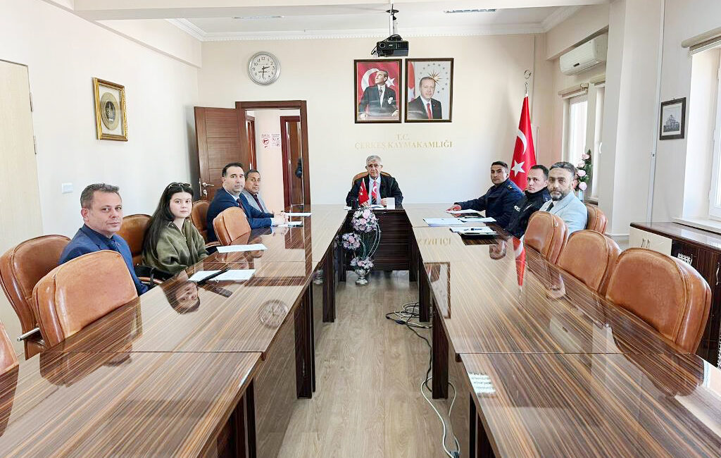 Okul güvenliği için toplandılar Çerkeş Kaymakamı Emir Osman Bulgurlu başkanlığında ”Okul ve Çevresi Güvenlik