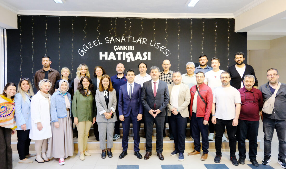 İl Millî Eğitim Müdürümüz Ayhan Işık, Selahattin İnal Güzel Sanatlar