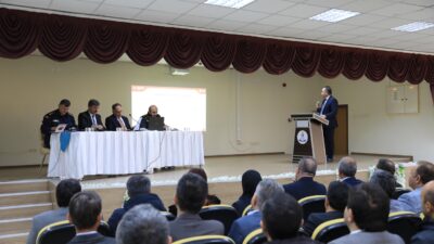 Çankırı Valisi Hüseyin Çakırtaş başkanlığında, il merkezi okul müdürlerinin katılımıyla