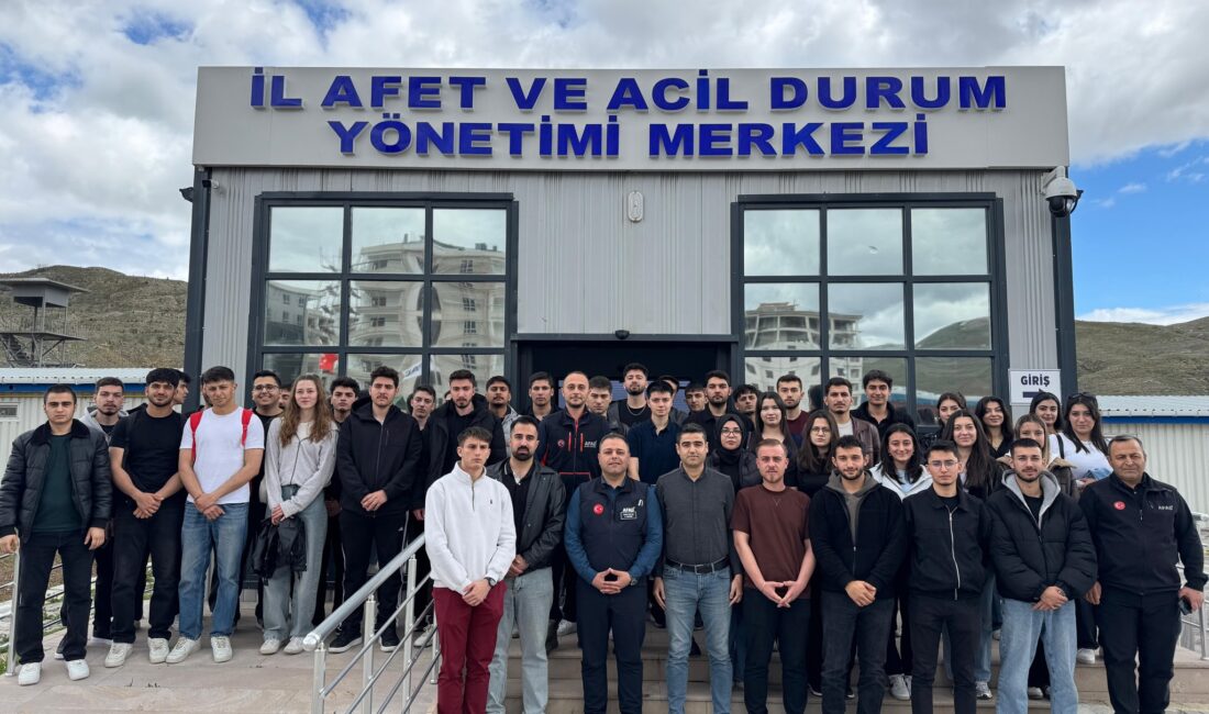 Çankırı Karatekin Üniversitesi Sivil Savunma ve İtfaiyecilik Programı öğrencileri, teknik