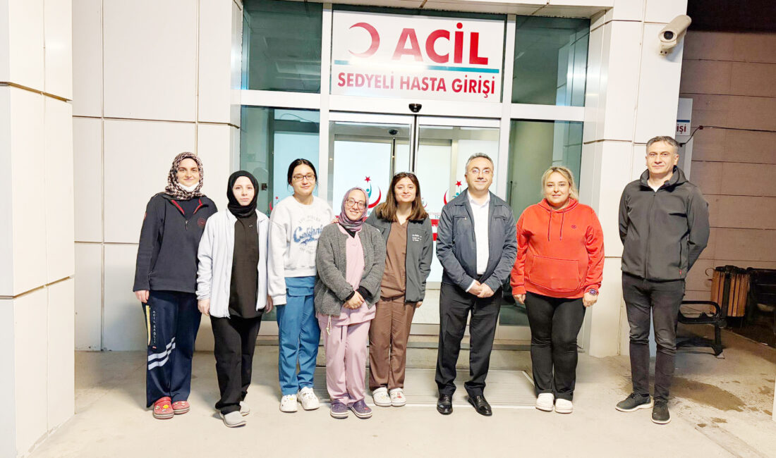 Bulut gece mesaisinde Çankırı İl Sağlık Müdürü Dr. Öğr. Üyesi Yunus Emre Bulut,