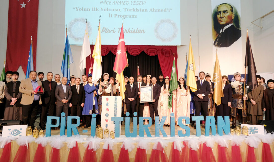 “Gönül İkliminin Sultanlarından Hoca Ahmet Yesevi” Çankırı 15 Temmuz Şehitler Anadolu Lisesi tarafından düzenlenen “Gönül İkliminin