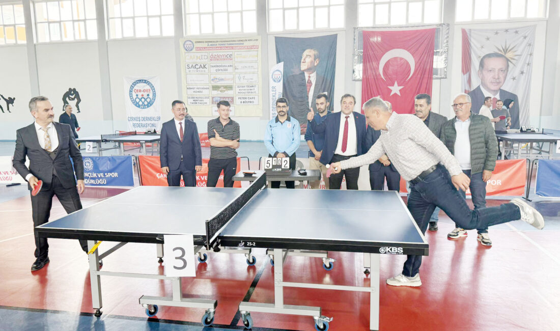 Masa Tenisi Turnuvası Coşkusu! Ankara Çerkeş Dernekler Federasyonu tarafından düzenlenen 2. Masa Tenisi Turnuvası,