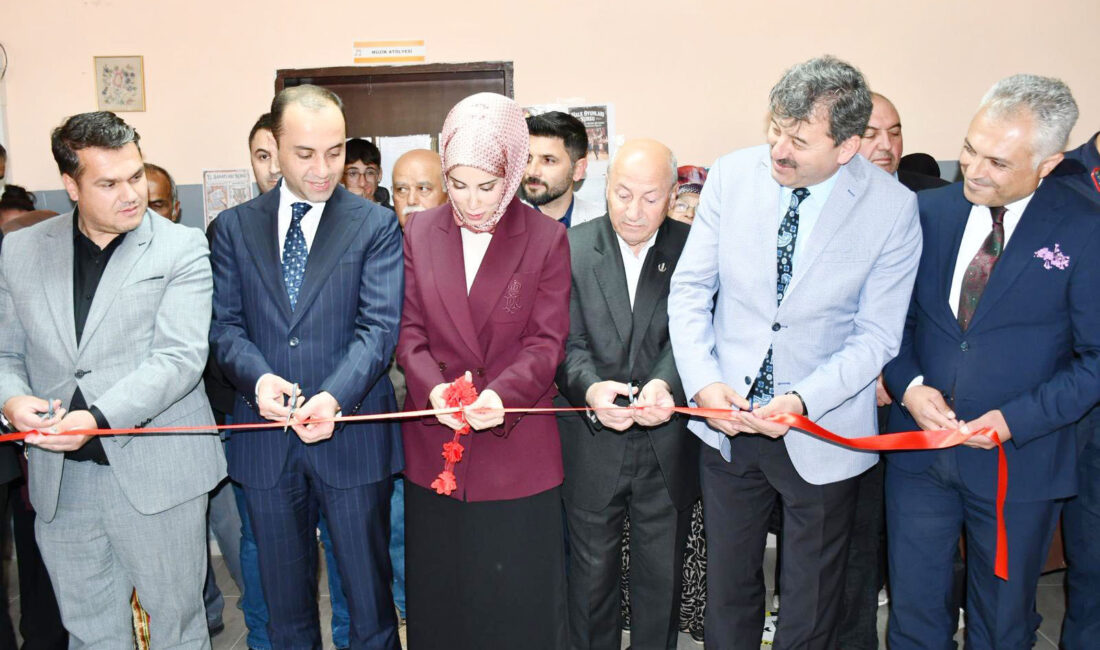 Eldivan’da Hayat Boyu Öğrenme Şenliği Eldivan Halk Eğitim Merkezi tarafından düzenlenen “Hayat Boyu Öğrenme Etkinlikleri