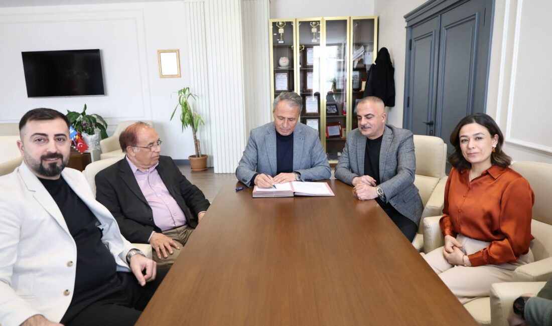 Çerkeş OSB kendi enerjisini üretecek: 1.2 Mw’lık GES yatırımı hayata geçiyor Çankırı’nın Çerkeş ilçesinde sanayi altyapısını güçlendirecek önemli bir yatırım daha