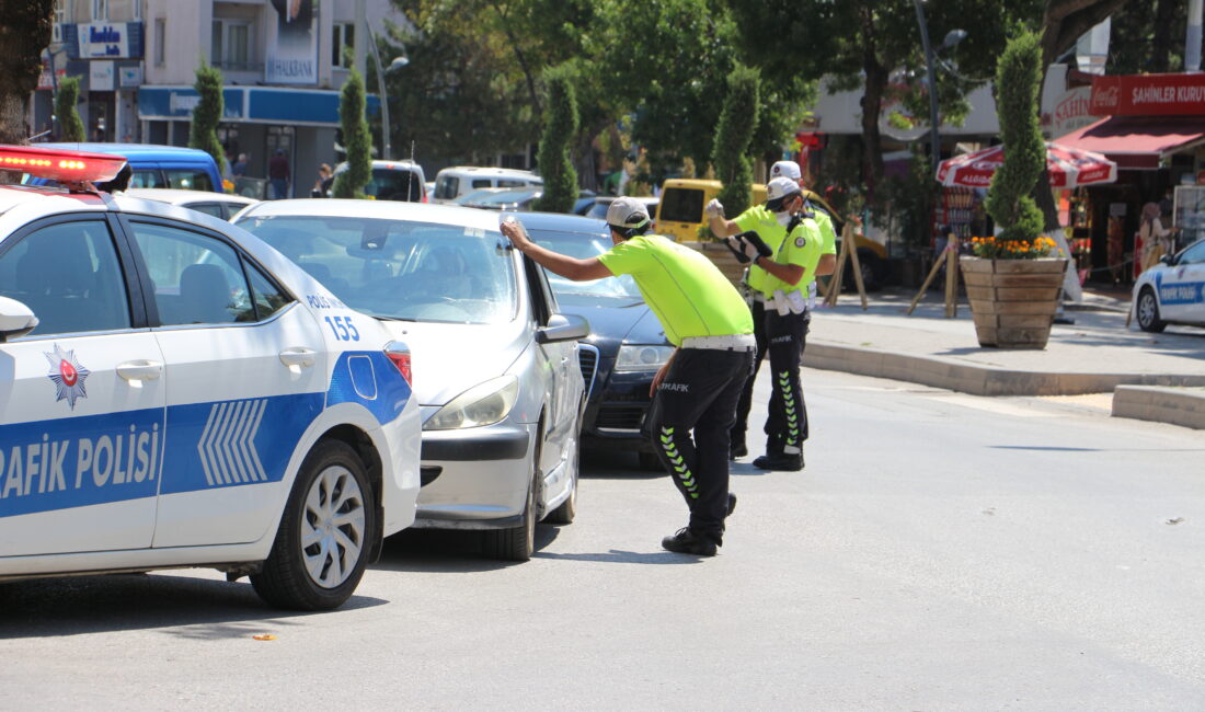 Çankırı’da 108 araç trafikten men edildi Çankırı Emniyet Müdürlüğü ile İl Jandarma Komutanlığı tarafından 4-10 Mayıs
