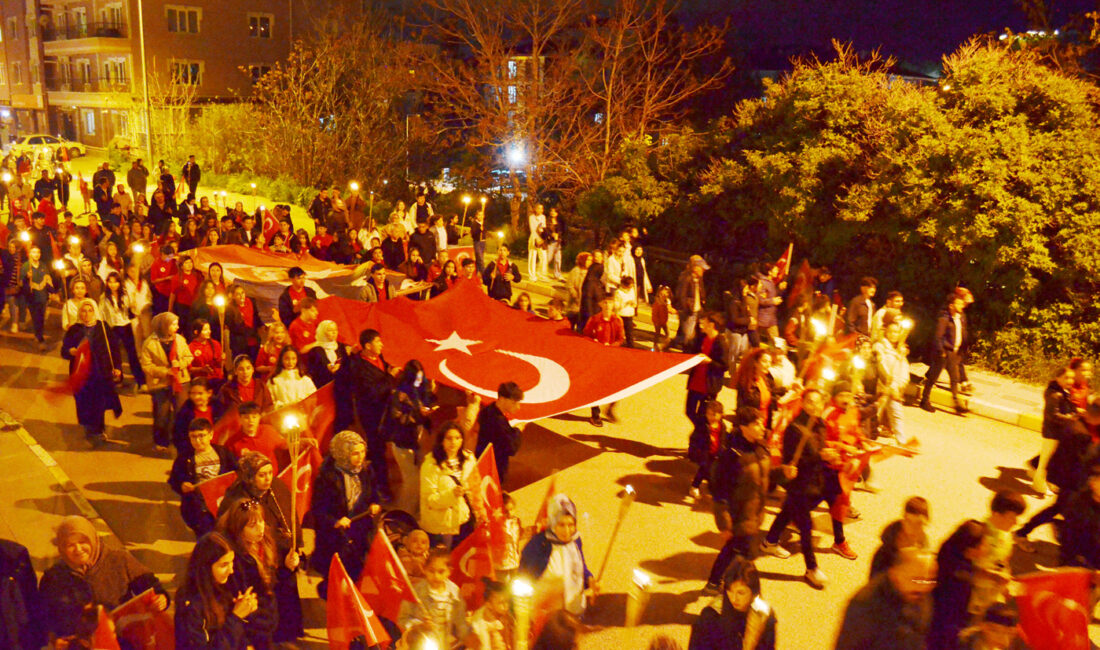 Çankırı’da fener alayı düzenlendi Çankırı’nın Şabanözü ilçesinde 19 Mayıs Atatürk’ü Anma, Gençlik ve Spor