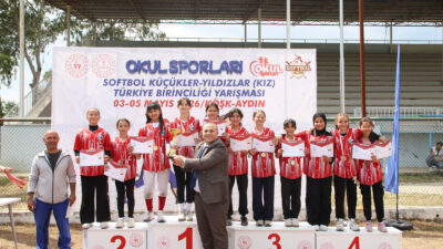 Aydın’da 3-5 Mayıs tarihleri arasında düzenlenen Okul Sporları Softbol Türkiye