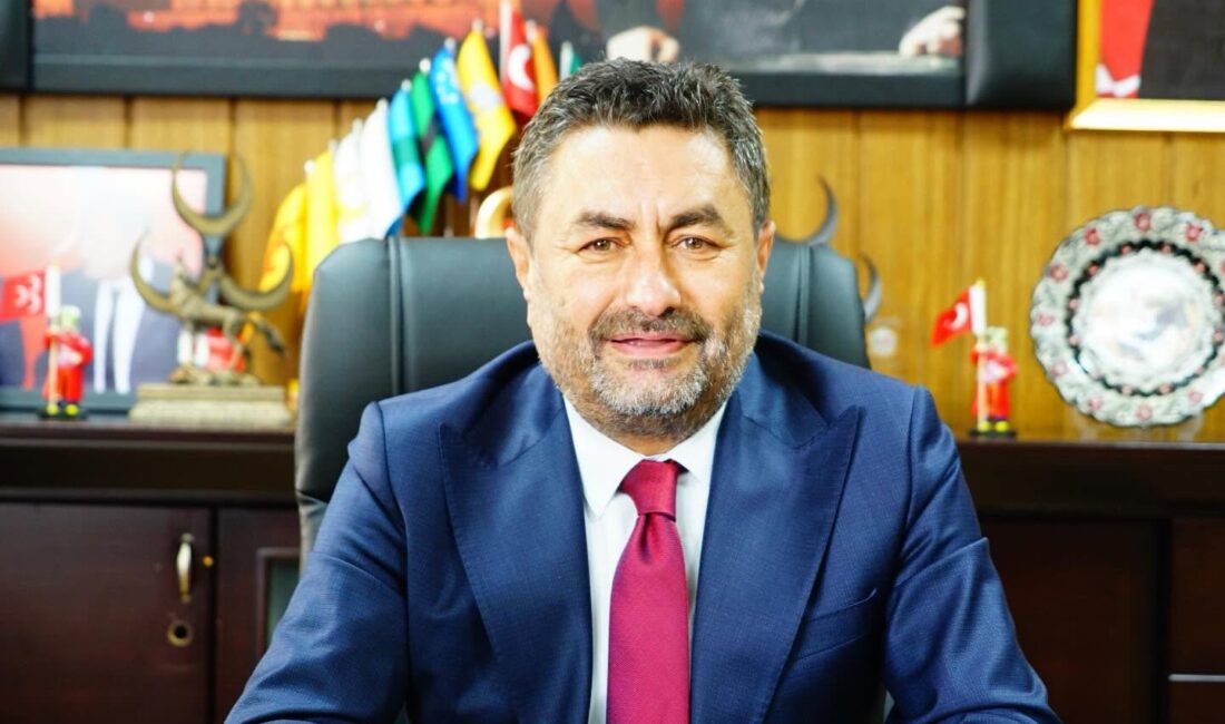 Bezci “güçlü şehirler sadece betonla değil, gönül bağlarıyla inşa edilir” Orta Belediye Başkanı Ömer Bezci, bir ilçenin gelişimi yalnızca yapılan