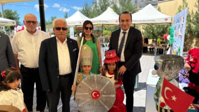 Korgun Kaymakamı Ferhat Gür, beraberinde Belediye Başkanı Hasan Hüseyin Kozan