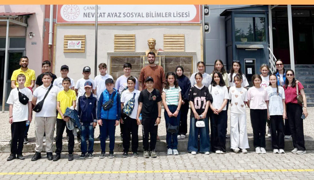 Ortaokul Öğrencilerini Ağırladılar Nevzat Ayaz Sosyal Bilimler Lisesi, Kurşunlu Şehit Ekrem Aygen Ortaokulu