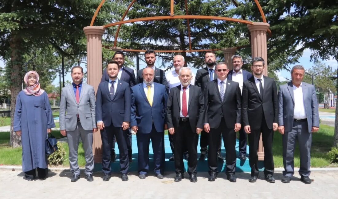 Çankırı’da İlçe Müftüleri Toplantısı Gerçekleştirildi Çankırı İl Müftüsü Mehmet Şahin’in başkanlığında ilçe müftüleri toplantısı gerçekleştirildi.