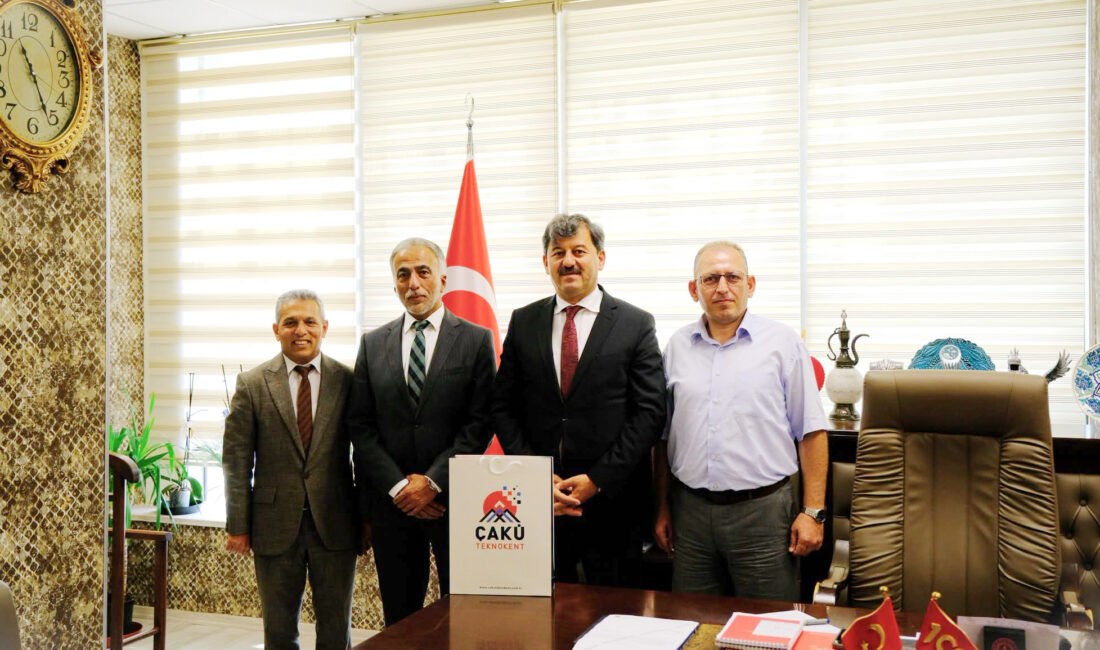 Öğrencilere ÇAKÜ Teknokenti Tanıtılacak Çankırı Karatekin Üniversitesi Mühendislik Fakültesi Dekanı Prof. Dr. Abdullah Akbulut,