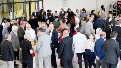 Çankırı Karatekin Üniversitesi’nde Kurban Bayramı dolayısıyla geleneksel bayramlaşma töreni düzenlendi.