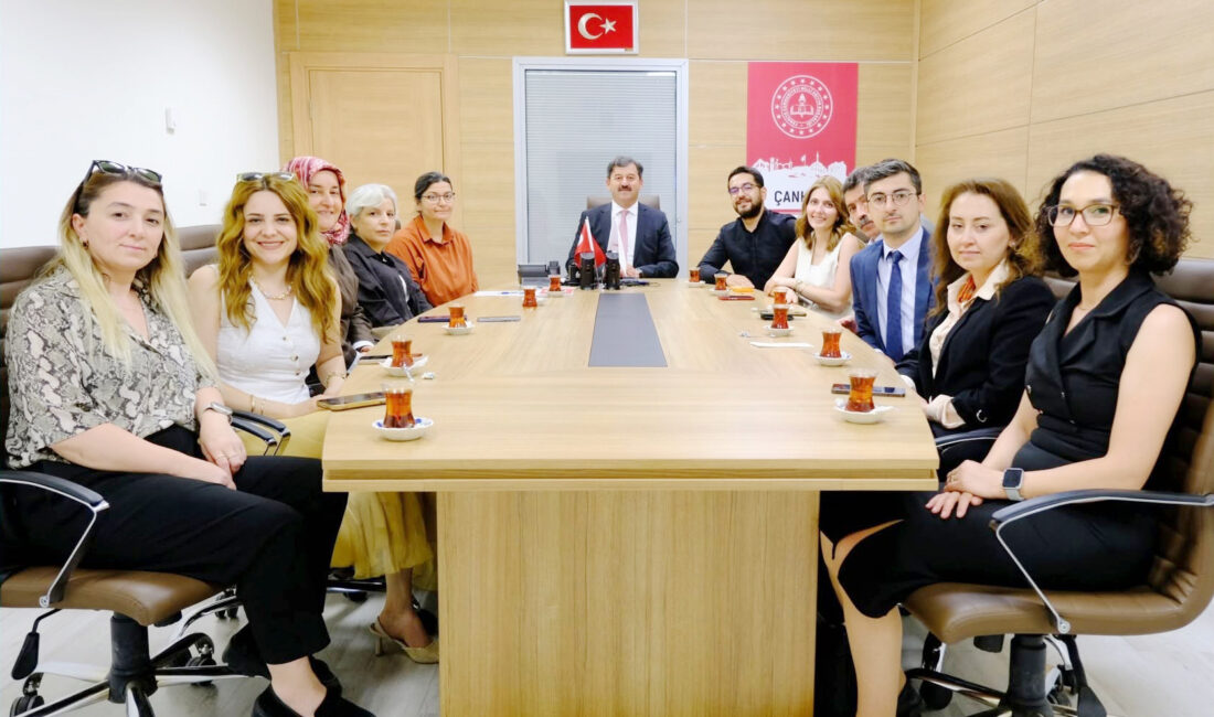 Işık, Özel Okul Yöneticileriyle Buluştu Çankırı’da faaliyet gösteren özel okul yöneticileri, İl Millî Eğitim Müdürü