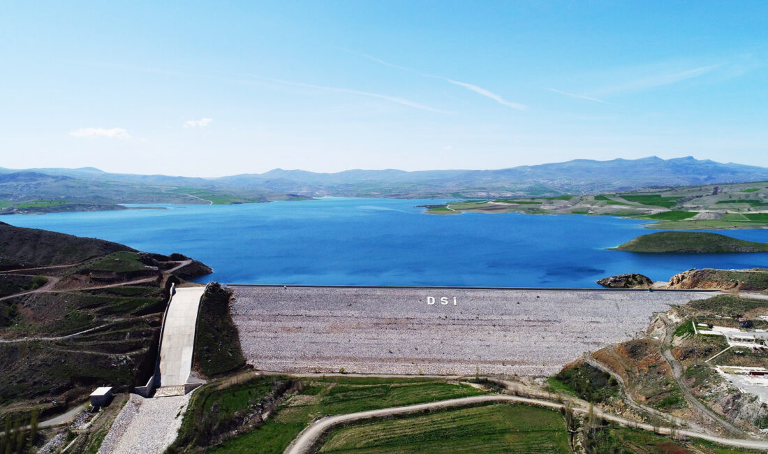 Ankara Ve Çankırı’ya Can Suyu Olacak Dev Proje Tamamlandı Koyunbaba Barajı Sulaması Projesi tamamlanarak hizmete alındı. Devlet Su İşleri
