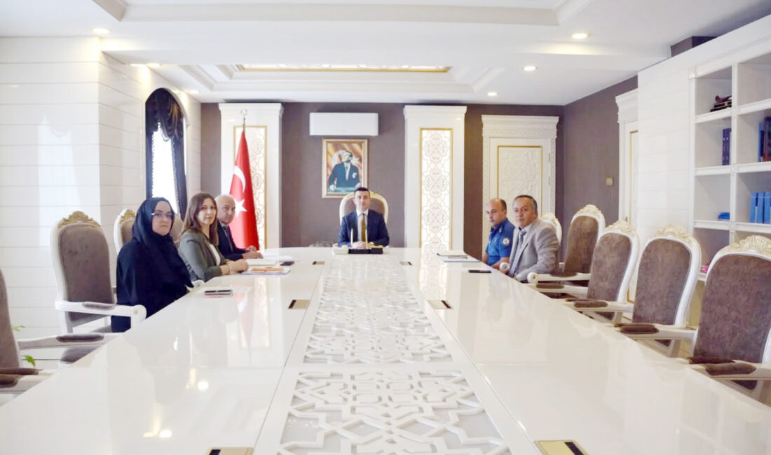 LGS değerlendirme toplantısı yapıldı Ilgaz Kaymakamı Burak Yılmaz başkanlığında LGS değerlendirme toplantısı yapıldı. Kaymakam
