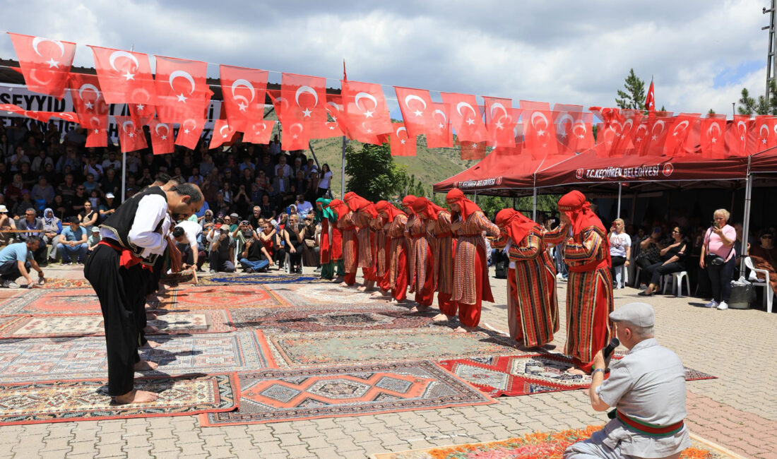 Seyyid Hacı Ali Turabi Anma Etkinlikleri Yapıldı 27. Seyyid Hacı Ali Turabi Anma Etkinlikleri gerçekleştirildi. Vali Hüseyin