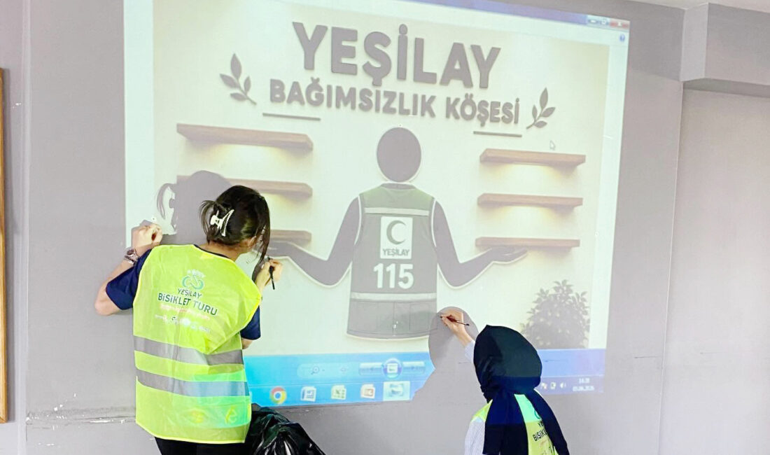 Çankırı Karatekin Üniversitesi Eldivan Meslek Yüksekokulu Çocuk Gelişimi Programı öğrencileri