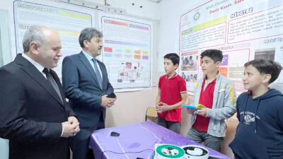 Mareşal Çakmak Ortaokulu, yılsonu etkinlikleri kapsamında bilim, sanat ve sosyal