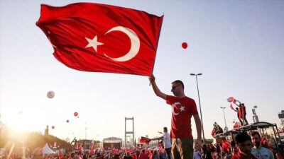 Tarih, milletlerin kaderini tayin eden dönüm noktalarıyla doludur. Türk milleti