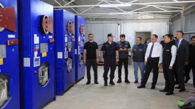 Çankırı Valisi Hüseyin Çakırtaş, Çankırı Geri Gönderme Merkezi’ni ziyaret ederek