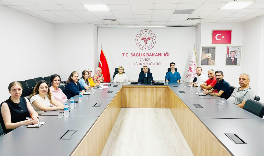 İl Sağlık Müdürlüğü koordinesinde, afet ve olağan dışı durumlarda halk