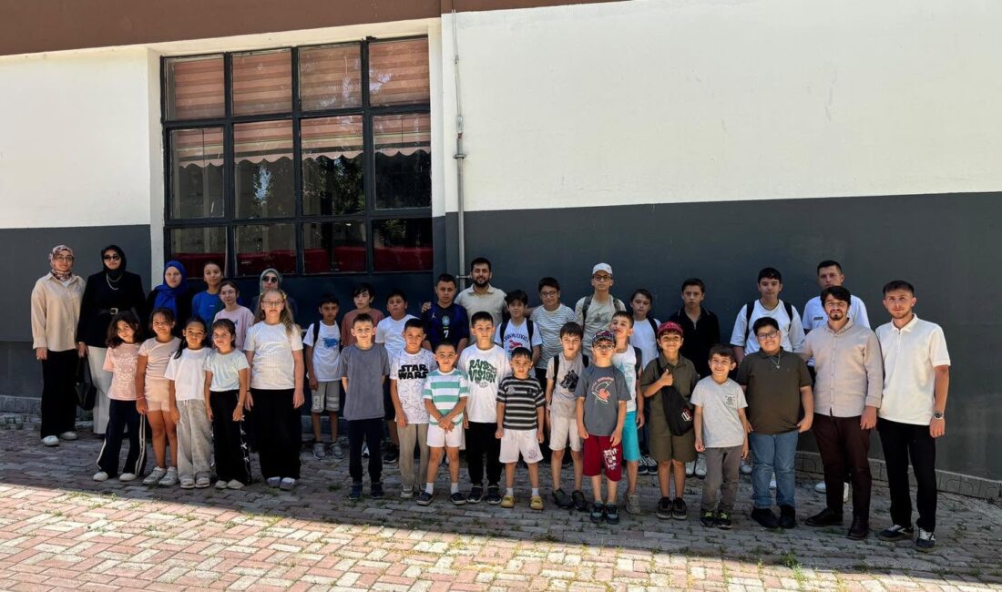 Çankırı’da Çocuklar İçin Yaz Eğlencesi Başladı: TÜGVA Yaz Okulu Kapılarını Açtı! Çankırı’da her yıl merakla beklenen ve çocukların yaz tatilini hem