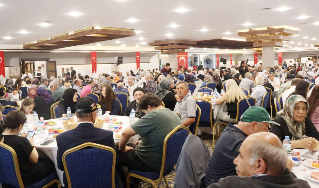 “Gururla ifade ediyoruz ki; yarenler diyarı Çankırı’mız şehitler diyarıdır” 15 Temmuz Demokrasi ve Milli Birlik Günü münasebetiyle şehit ailelerimiz,