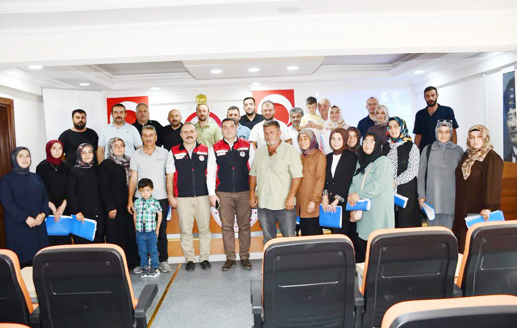 Yüzde 70 Hibe Destekli Sera Sözleşmeleri İmzalandı! Kırsal Dezavantajlı Alanlar Kalkınma Projesi kapsamında 2026 yılı 1. Hibe